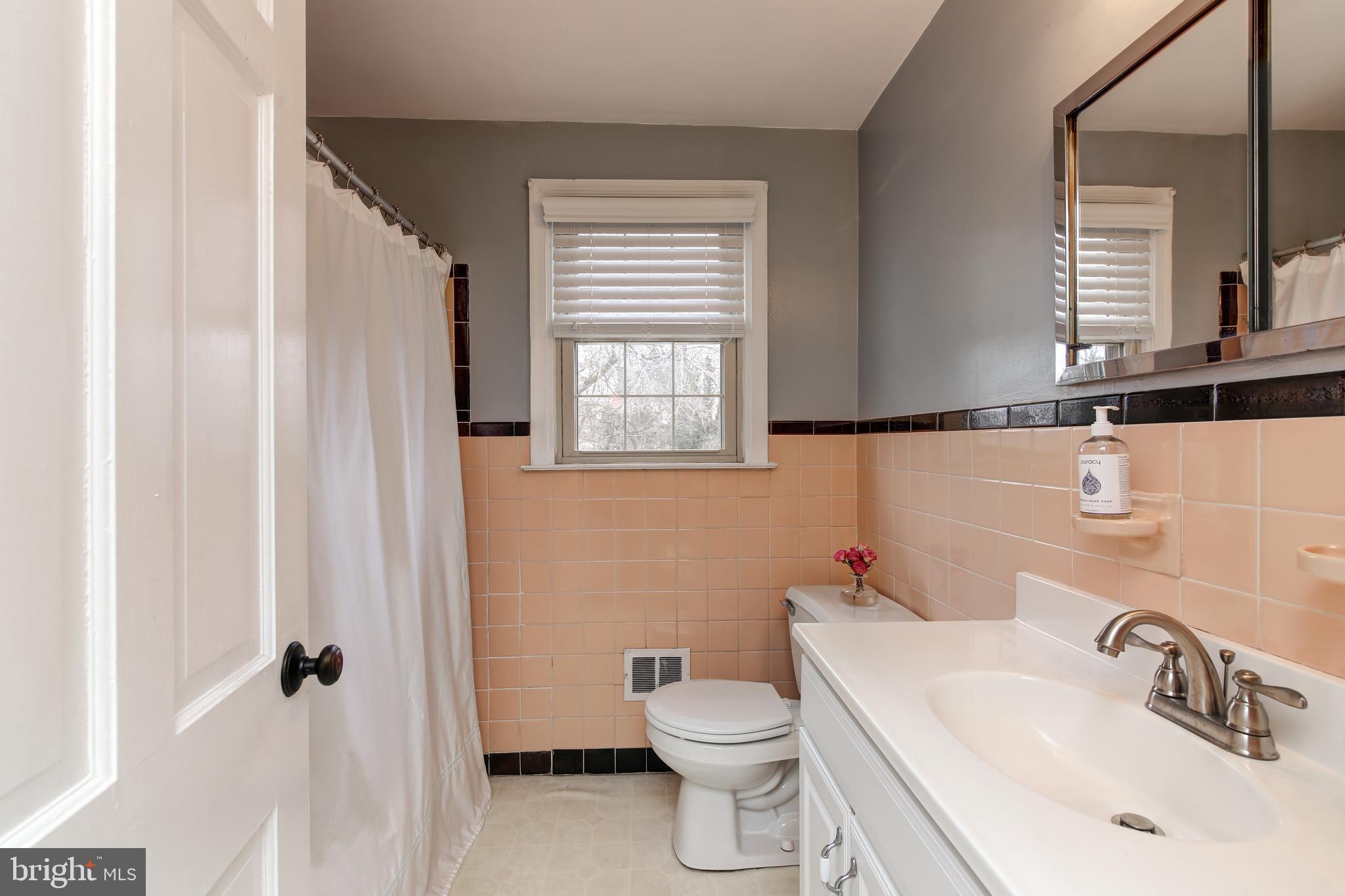 301 Harrington Road Havertown, PA 19083 - Photo 24 of 45