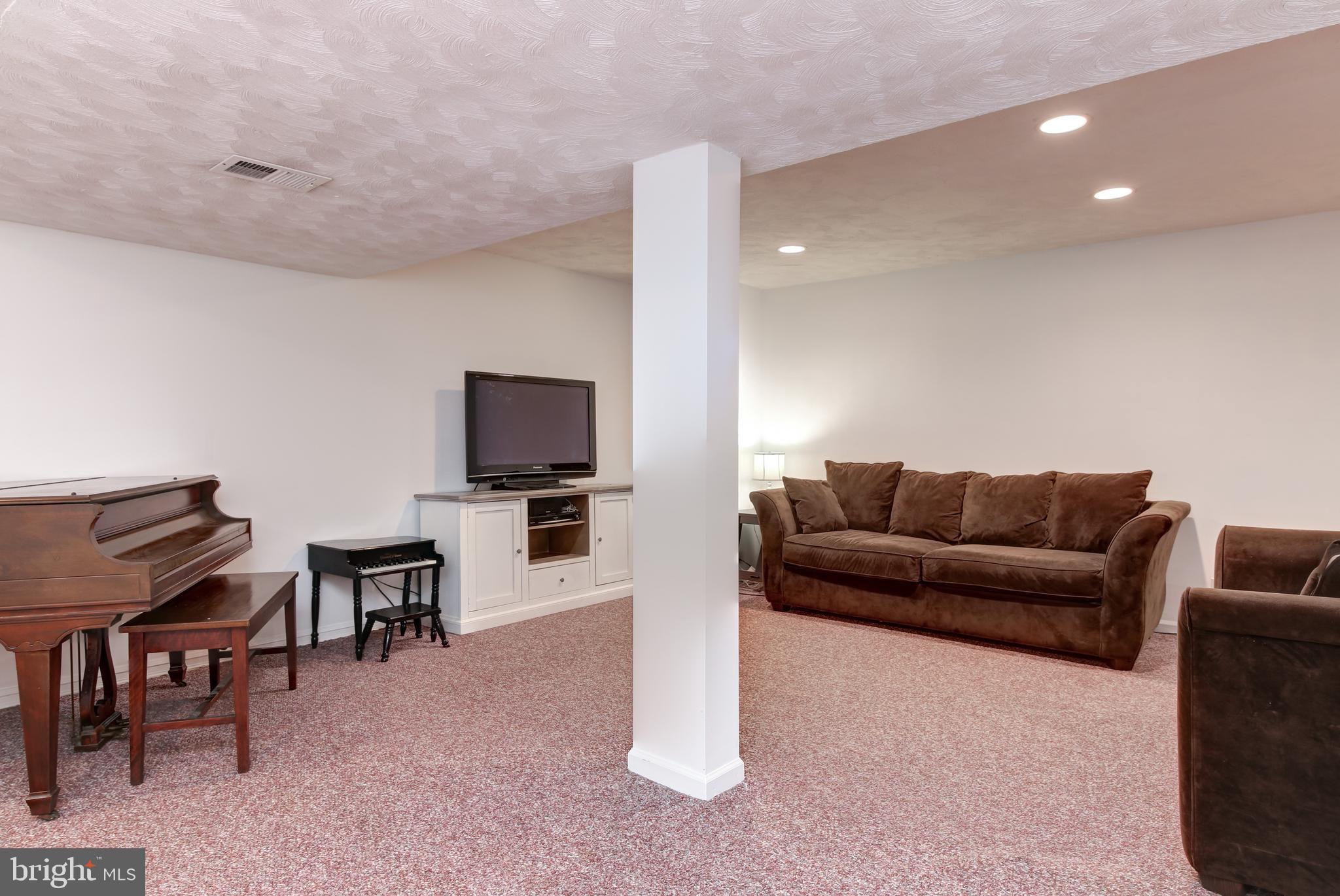 301 Harrington Road Havertown, PA 19083 - Photo 33 of 45
