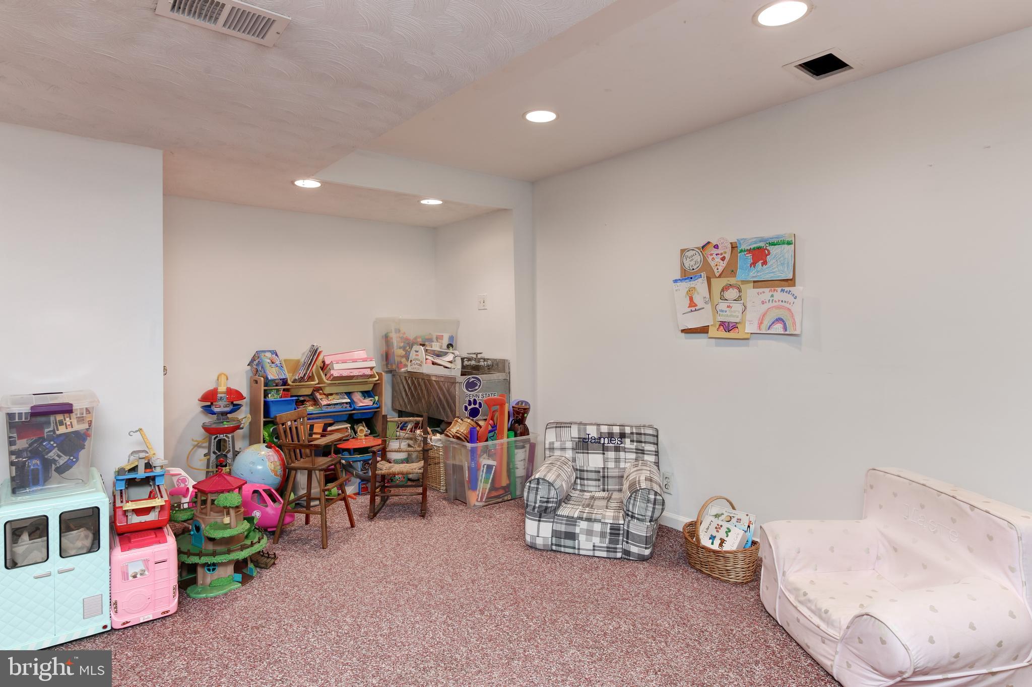 301 Harrington Road Havertown, PA 19083 - Photo 34 of 45