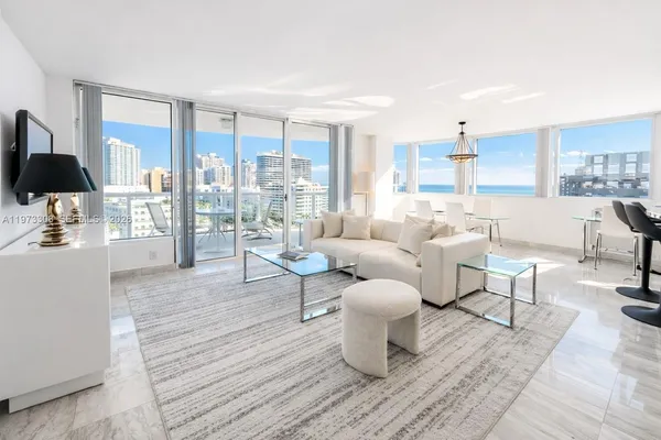 $5,300 | 3411 Indian Creek Drive, Unit LPH1401, Miami Beach, FL 33140