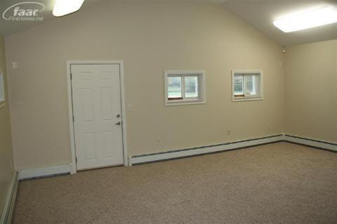 2115 Covert Road Burton, MI 48509 - Photo 17 of 32 20179494-16.JPG