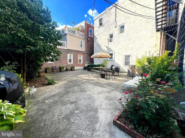 $300,000 | 1504 Mt Vernon Street, Unit 3, Philadelphia, PA 19130