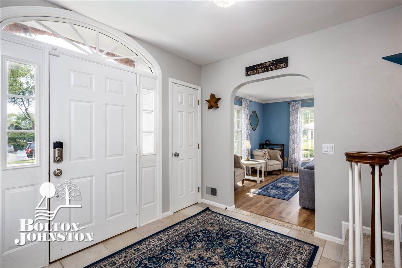 749 Trombley Road Grosse Pointe Park, MI 48230 - Photo 2 of 55