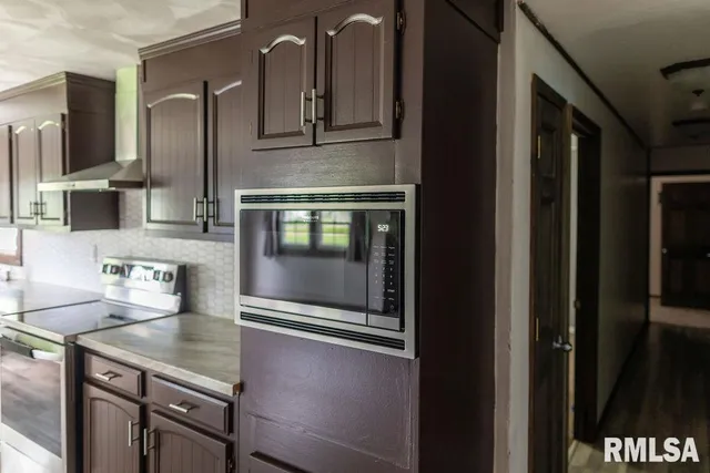 $169,000 | 614 East 8th Street, St. David, IL 61563