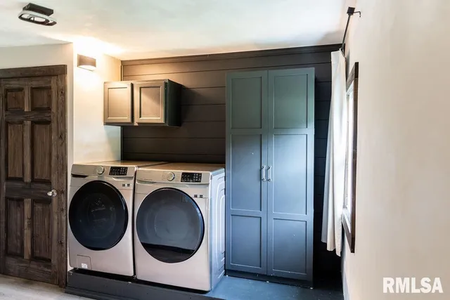 $169,000 | 614 East 8th Street, St. David, IL 61563