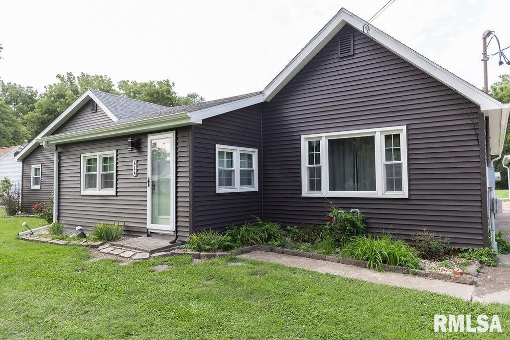 614 East 8th Street St. David, IL 61563 - Photo 4 of 52