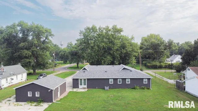 $169,000 | 614 East 8th Street, St. David, IL 61563