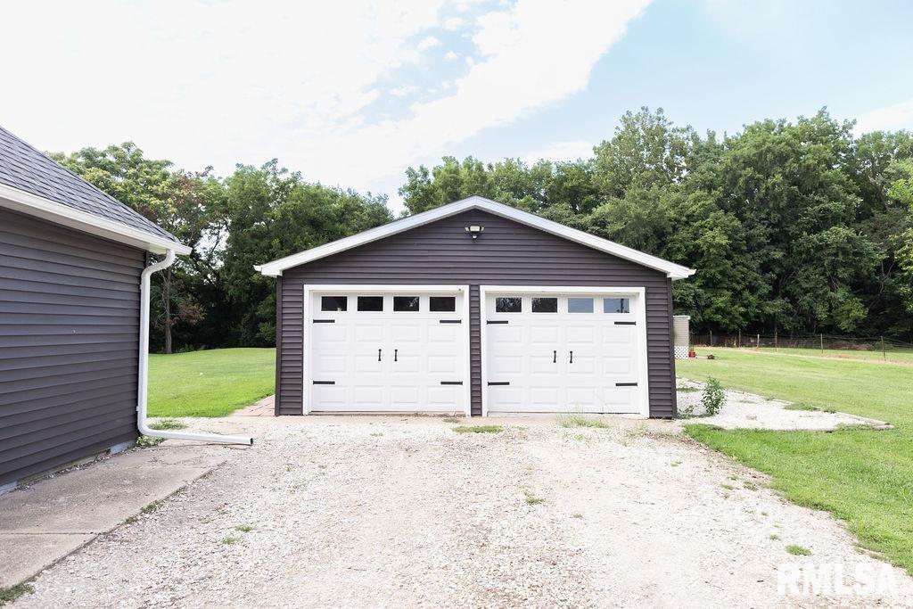 614 East 8th Street St. David, IL 61563 - Photo 6 of 52