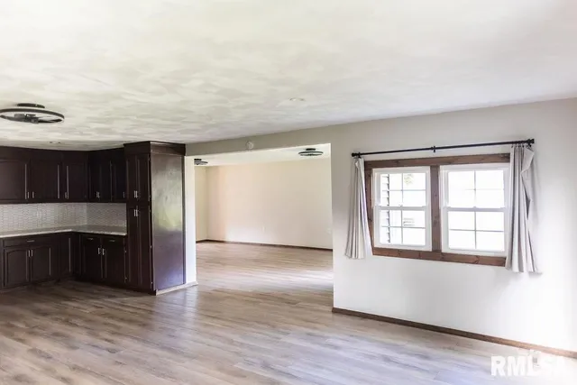 $169,000 | 614 East 8th Street, St. David, IL 61563