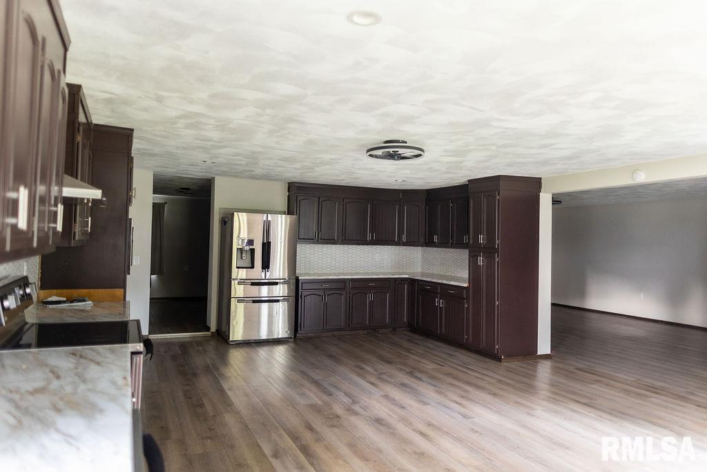 614 East 8th Street St. David, IL 61563 - Photo 10 of 52