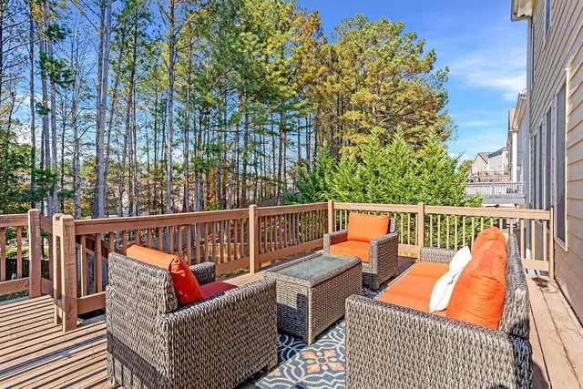 $585,000 | 6463 Century Park Place Southeast, Mableton, GA 30126