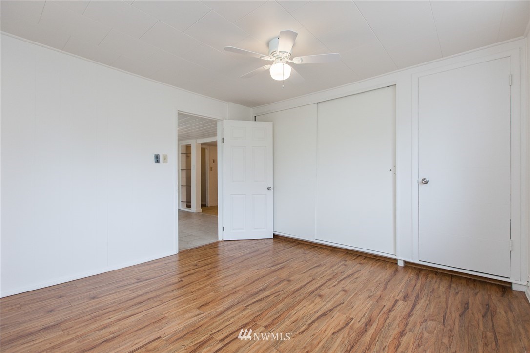 16517 108th Avenue Southeast Renton, WA 98055 - Photo 13 of 25 Gallery Image 13