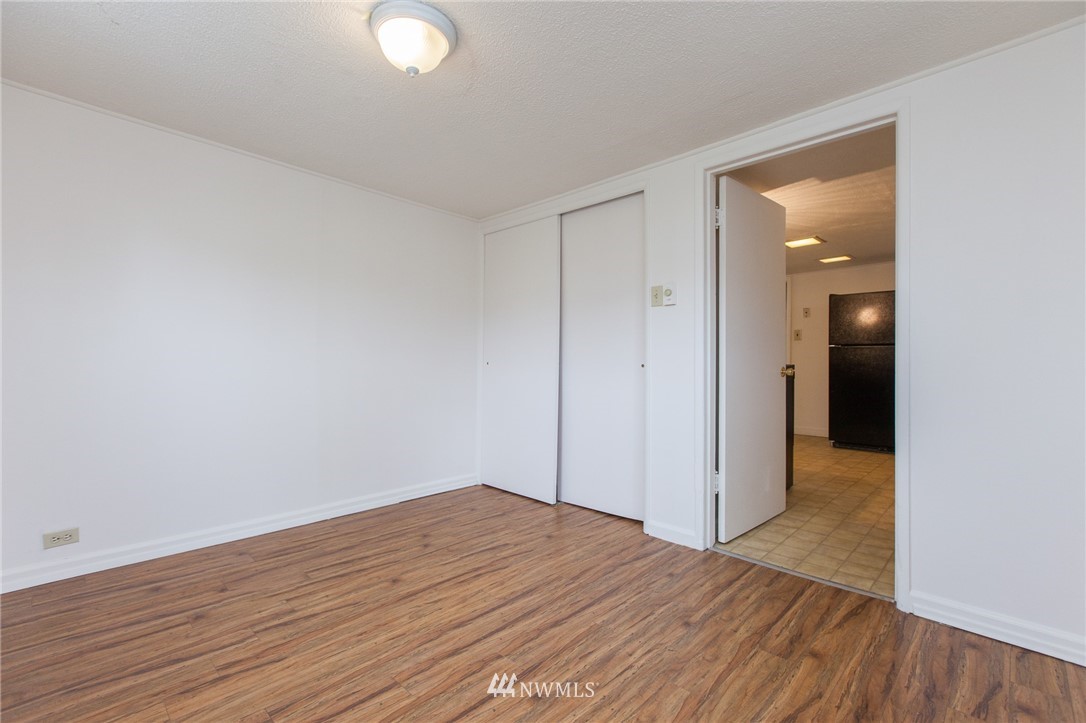 16517 108th Avenue Southeast Renton, WA 98055 - Photo 15 of 25 Gallery Image 15