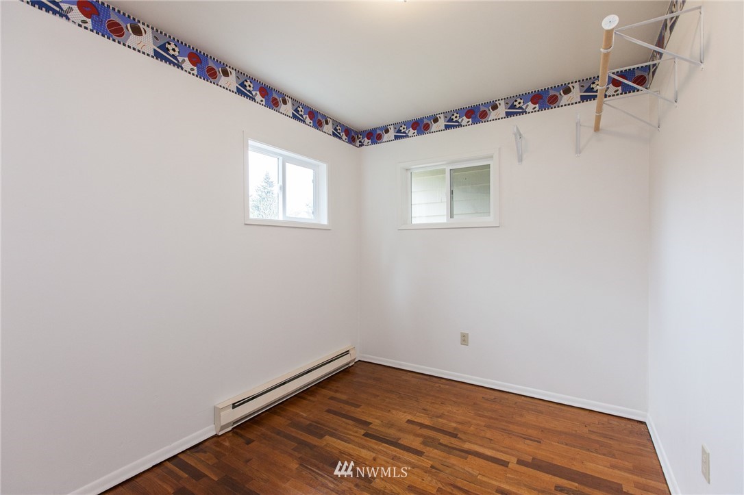 16517 108th Avenue Southeast Renton, WA 98055 - Photo 16 of 25 Gallery Image 16
