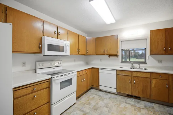 $149,900 | 1200 18th Avenue Northwest, Unit 120, Austin, MN 55912