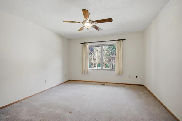 $149,900 | 1200 18th Avenue Northwest, Unit 120, Austin, MN 55912
