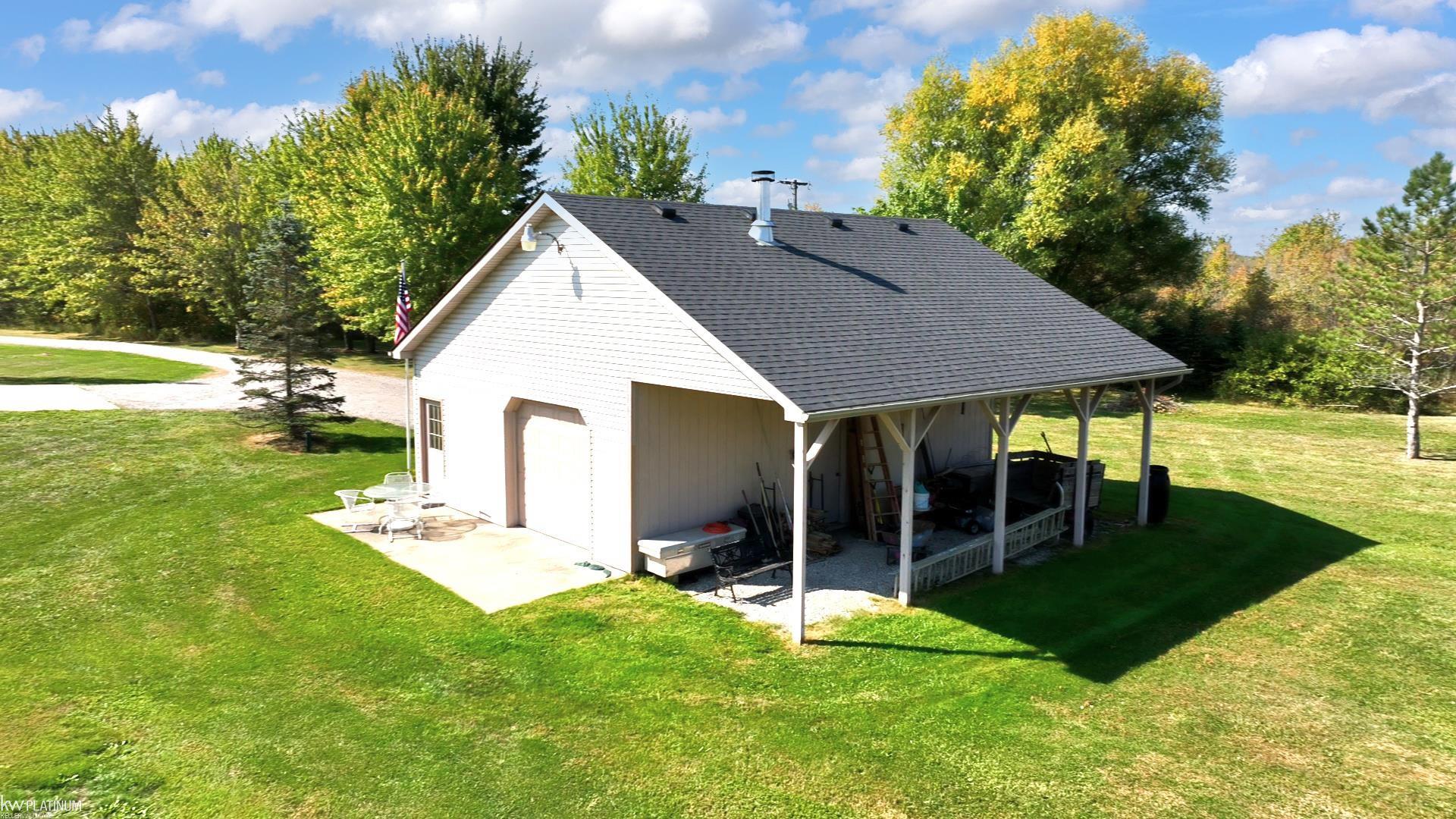 7922 Springborn Road Casco, MI 48064 - Photo 6 of 70