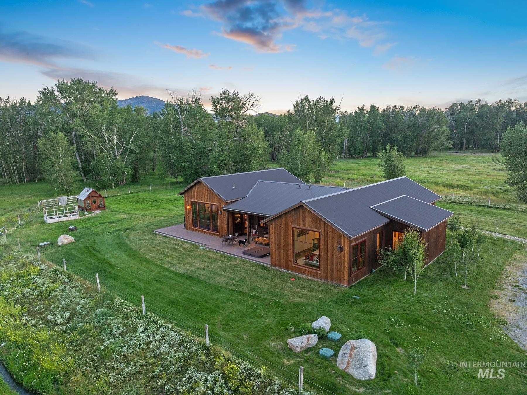 6139 Trail Creek Road Mackay, ID 83251 - Photo 15 of 50 Gallery Image 15