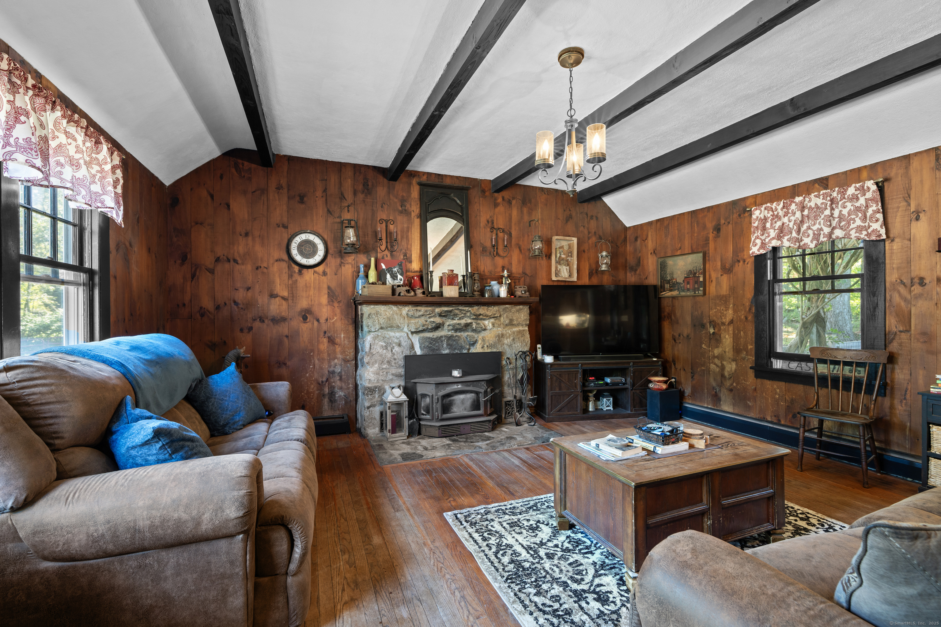 298 Kenyon Road Morris, CT 06763 - Photo 12 of 36