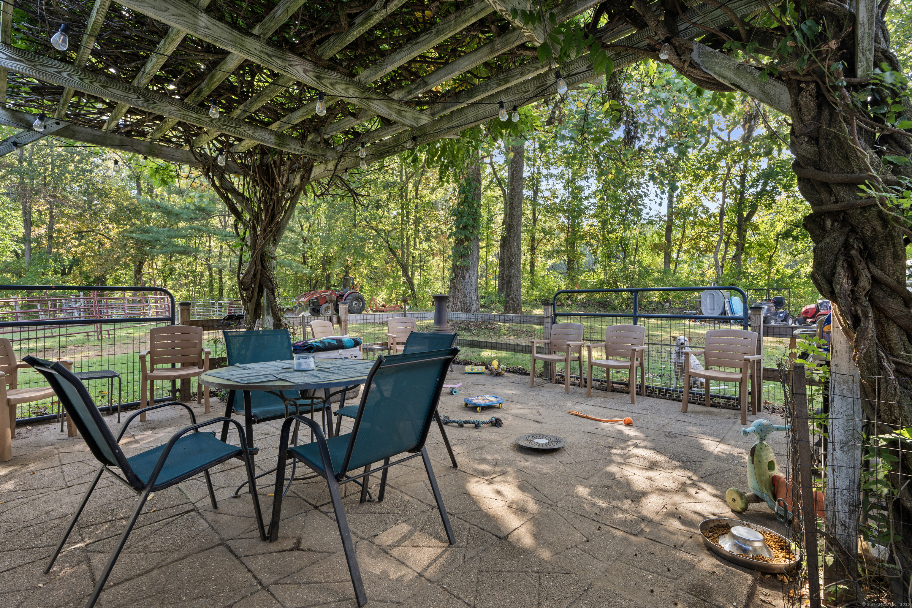 298 Kenyon Road Morris, CT 06763 - Photo 19 of 36