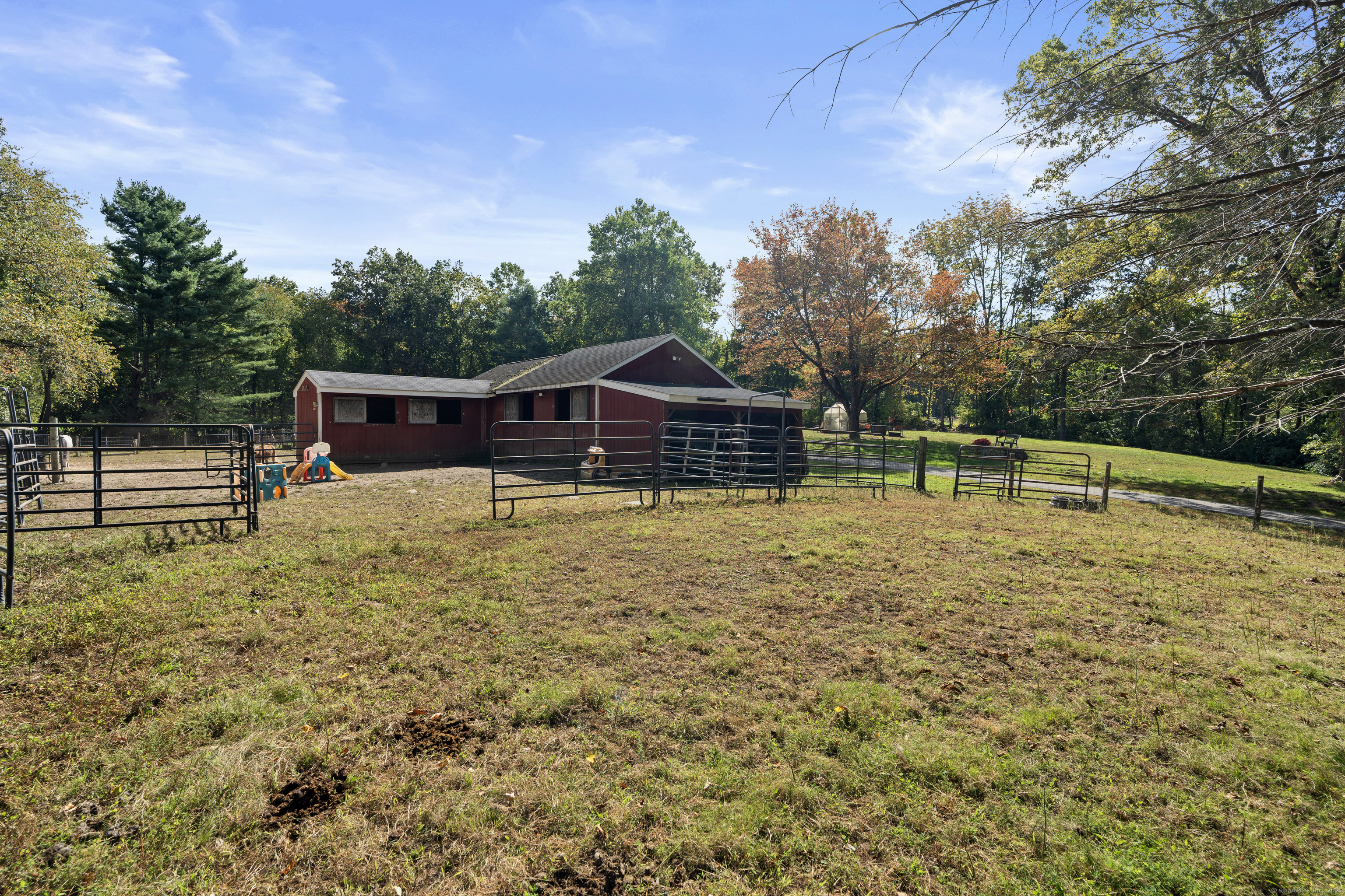 298 Kenyon Road Morris, CT 06763 - Photo 25 of 36