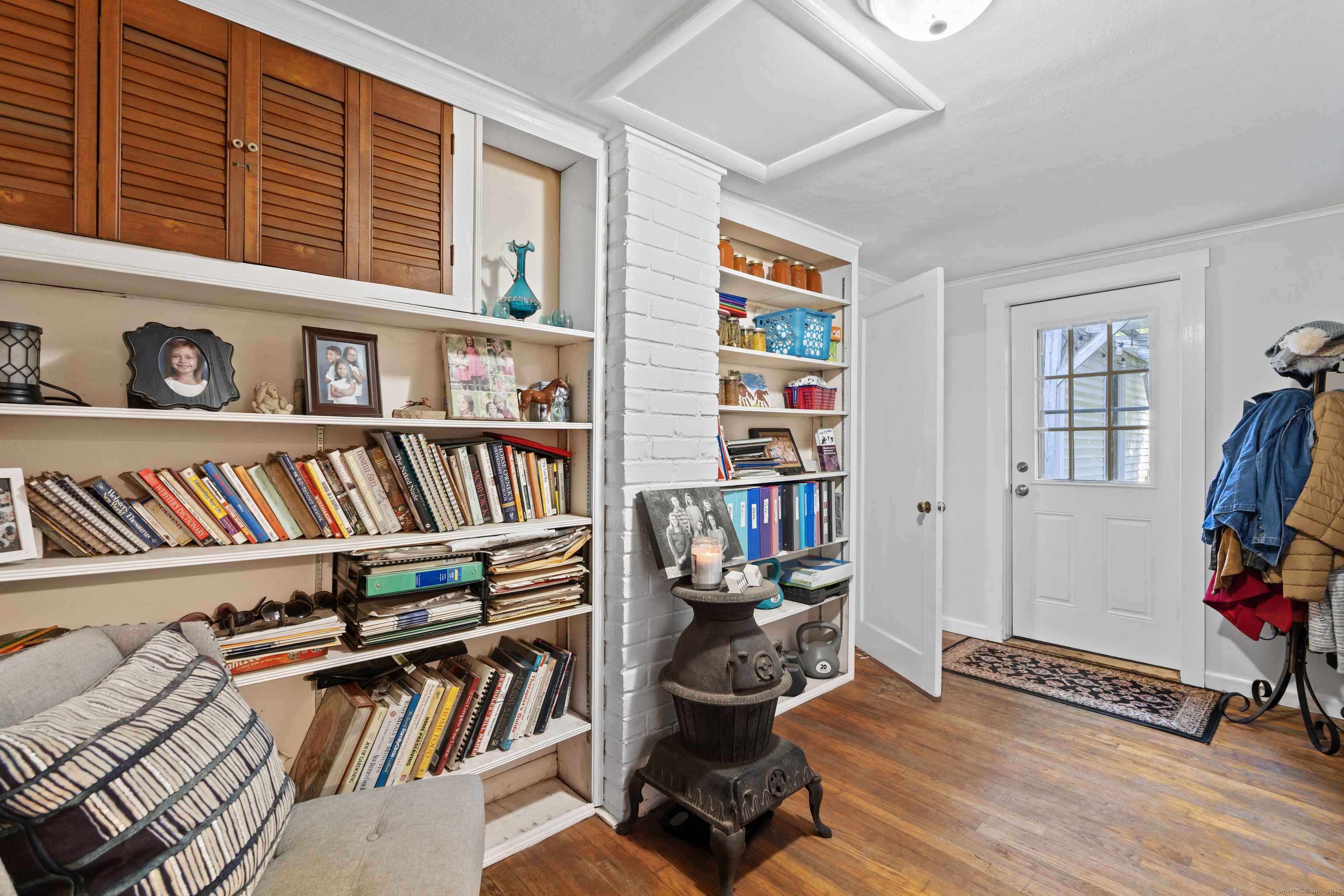 298 Kenyon Road Morris, CT 06763 - Photo 10 of 36