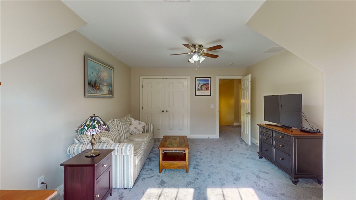 14 Crestview Drive Westerly, RI 02891 - Photo 22 of 37 3rd bedroom