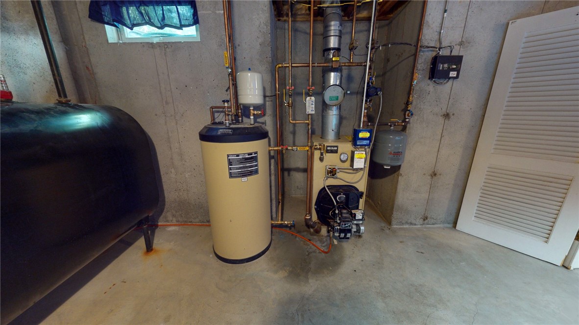 14 Crestview Drive Westerly, RI 02891 - Photo 32 of 37 Clean and dry