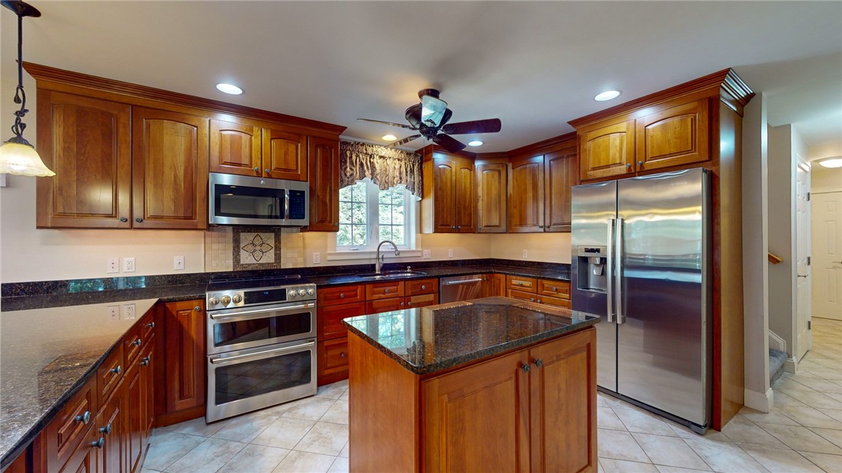 14 Crestview Drive Westerly, RI 02891 - Photo 9 of 37 Immaculate, well- equipped kitchen.