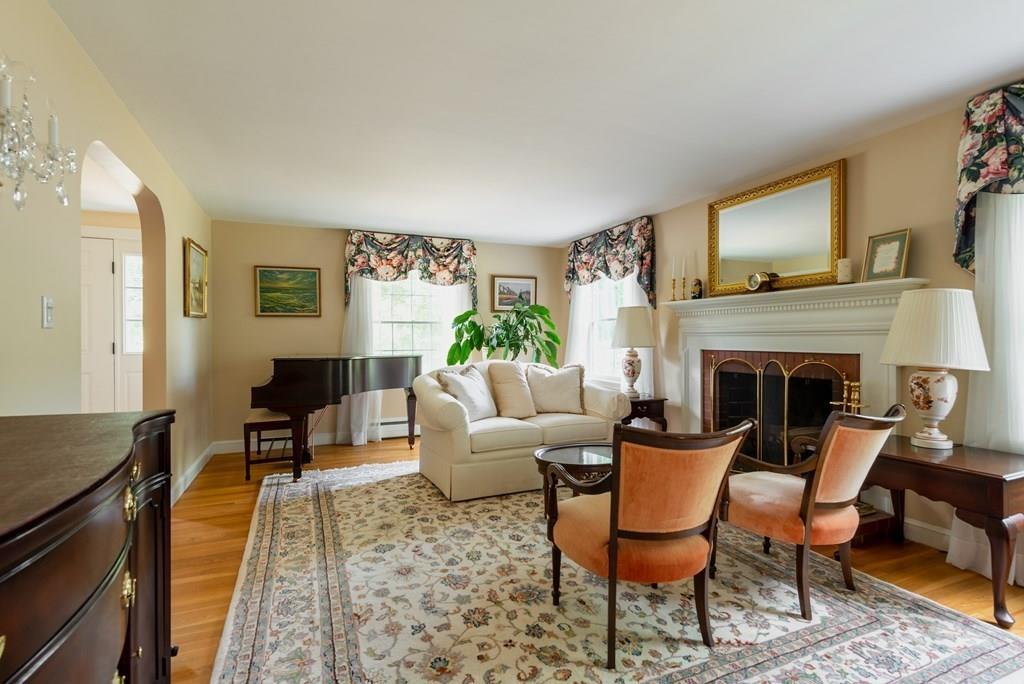 12 Great Pond Road Wenham, MA 01984 - Photo 7 of 25 Gallery Image 7