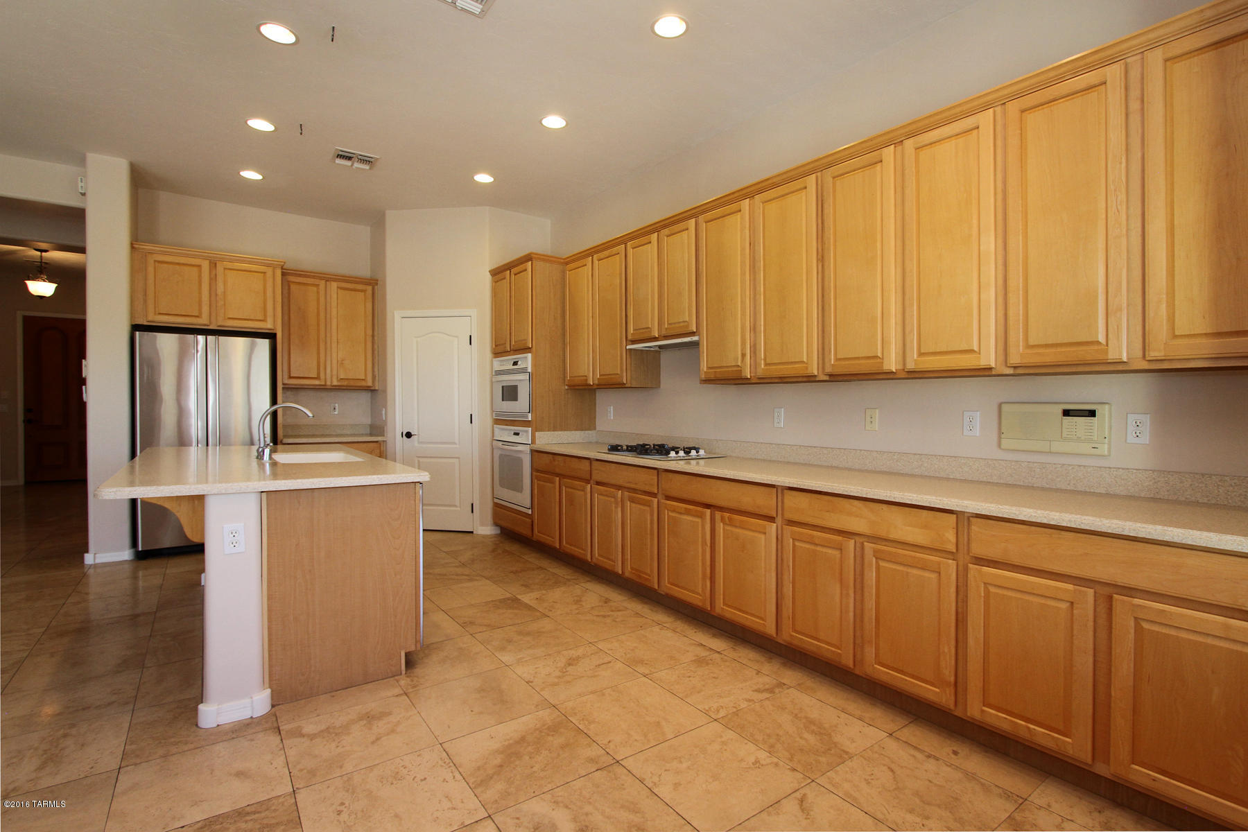12693 North Piping Rock Road Oro Valley, AZ 85755 - Photo 15 of 42