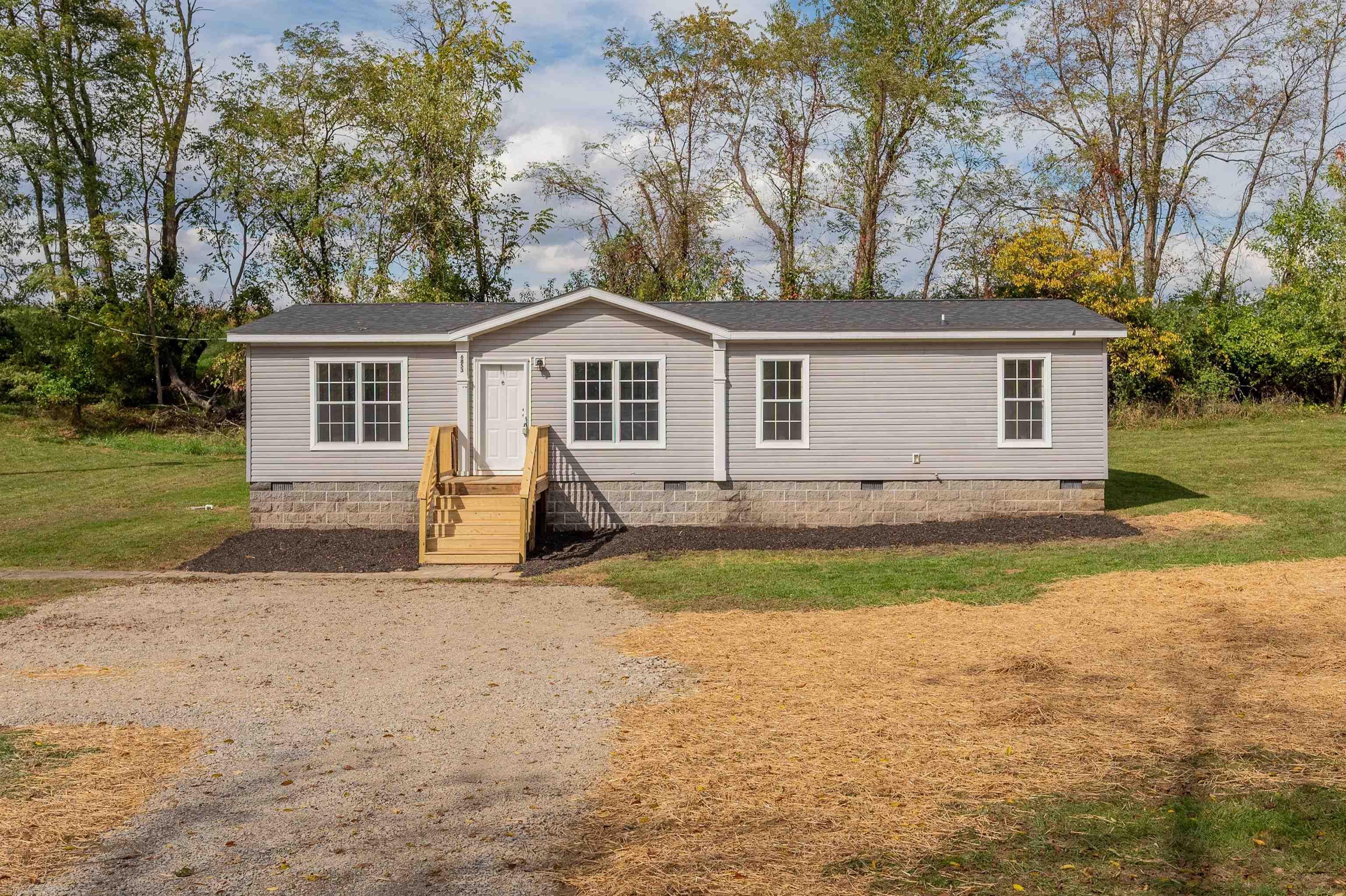 6853 Ferrell Road Radford, VA 24141 - Photo 2 of 38 Gallery Image 2