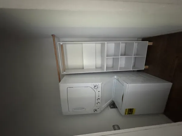 $2,200 | 103 South 4th Street, Unit 1, St. Charles, IL 60174
