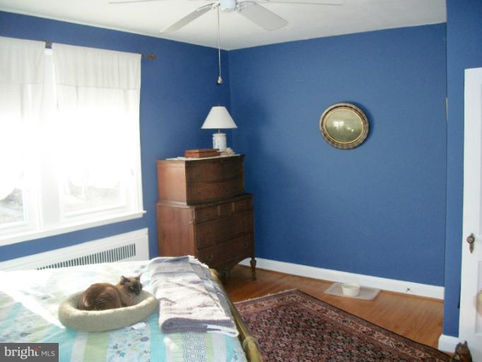 3310 Cedarhurst Road Baltimore, MD 21214 - Photo 9 of 28 Bedroom