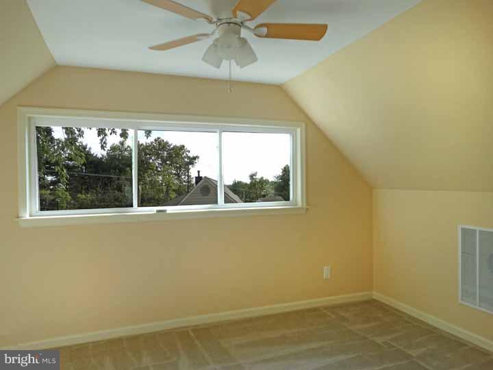 11 Halfturn Road Levittown, PA 19056 - Photo 16 of 24 Bedroom 3