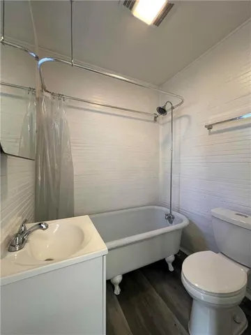 $1,500 | 2523 Rousseau Street, New Orleans, LA 70130