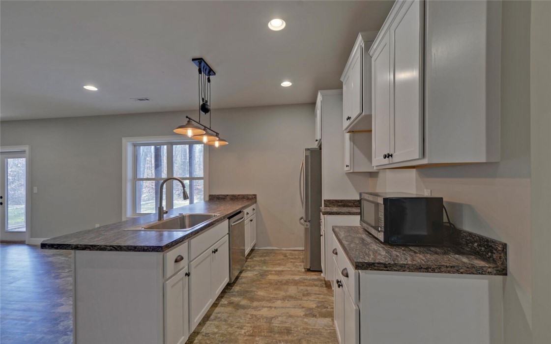 429 Beacon Light Road Hartwell, GA 30643 - Photo 40 of 50 Gallery Image 40