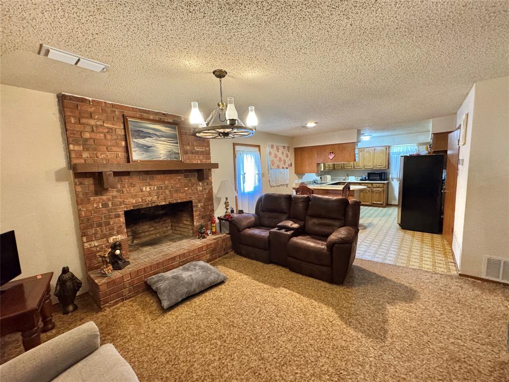450 Woodbine Estates Road Gainesville, TX 76240 - Photo 9 of 36