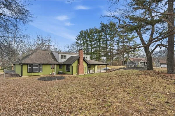 $539,900 | 1038 North Woodland Court, Oakwood, MO 64118