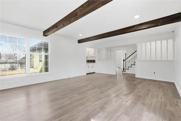 $539,900 | 1038 North Woodland Court, Oakwood, MO 64118