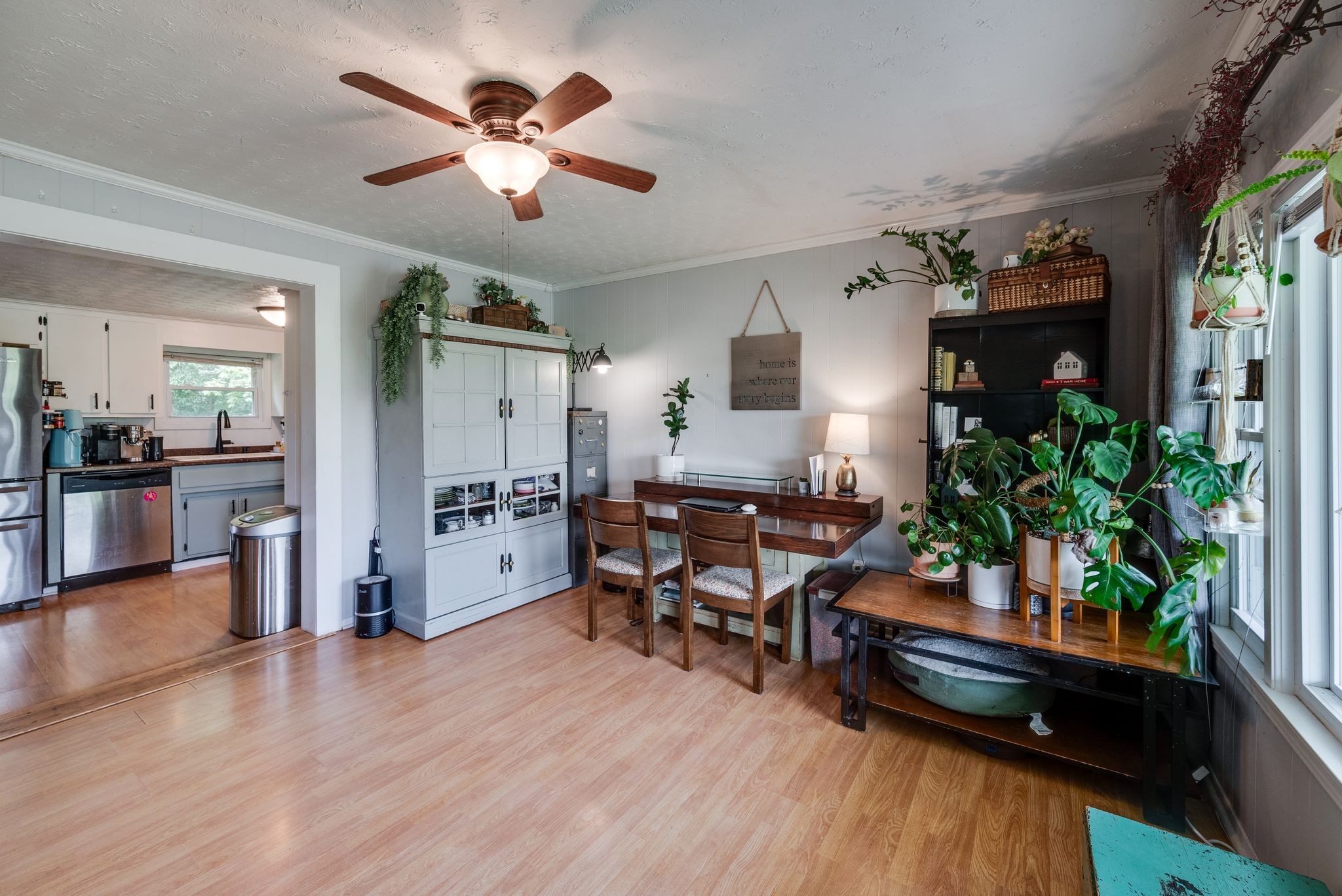2575 Battle Creek Road Springfield, TN 37172 - Photo 4 of 26 a living room with furniture and wooden floor