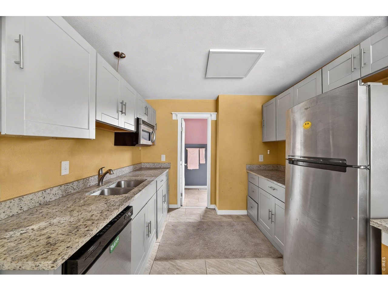 240 Deer Road Evergreen, CO 80439 - Photo 9 of 20 Kitchen