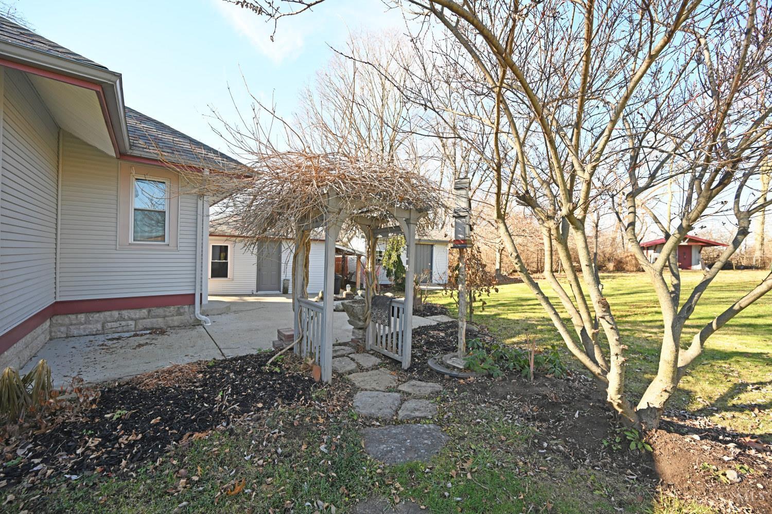 116 Dewey Street Hamilton, OH 45011 - Photo 34 of 47