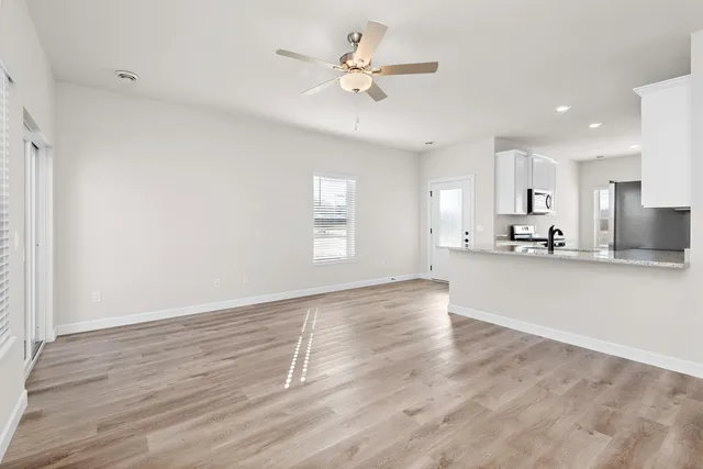 $298,900 | 158 Summerfield Drive, Waverly, MN 55390