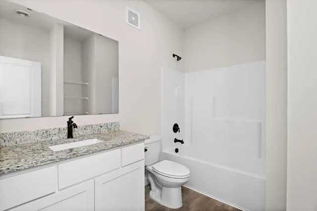 $298,900 | 158 Summerfield Drive, Waverly, MN 55390