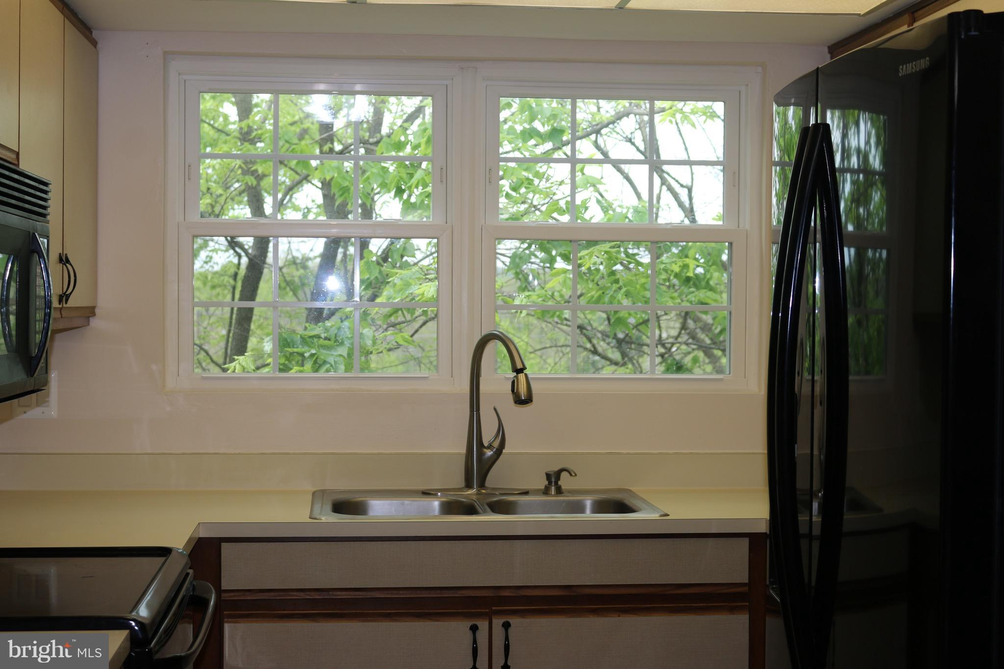 124 Fort Evans Road Southeast, Unit F Leesburg, VA 20175 - Photo 18 of 20 Kitchen