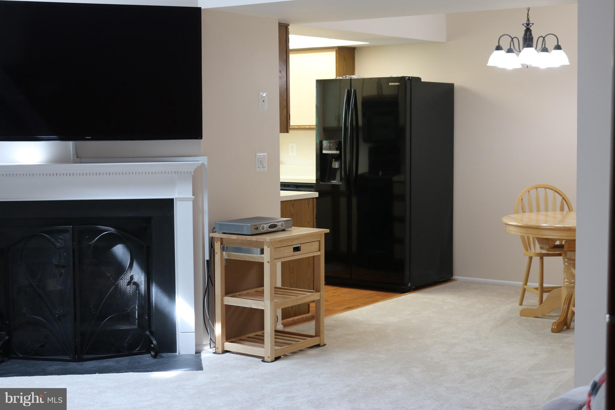 124 Fort Evans Road Southeast, Unit F Leesburg, VA 20175 - Photo 3 of 20 Interior (General)
