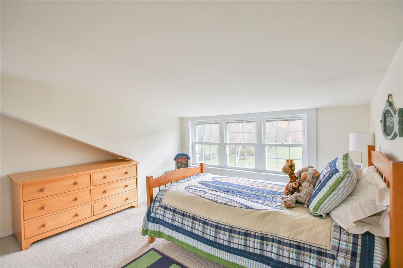 534 Wallis Road Rye, NH 03870 - Photo 22 of 33