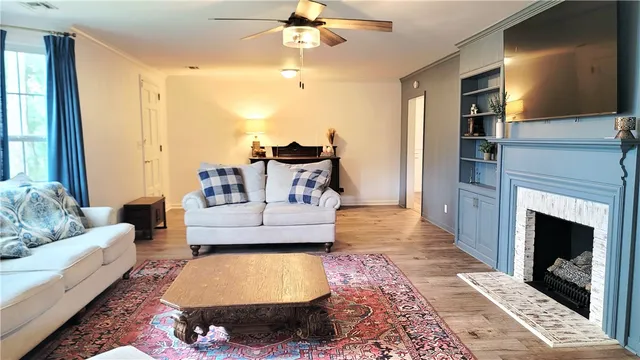 $299,000 | 1400 East Cherokee Drive, Waycross, GA 31501