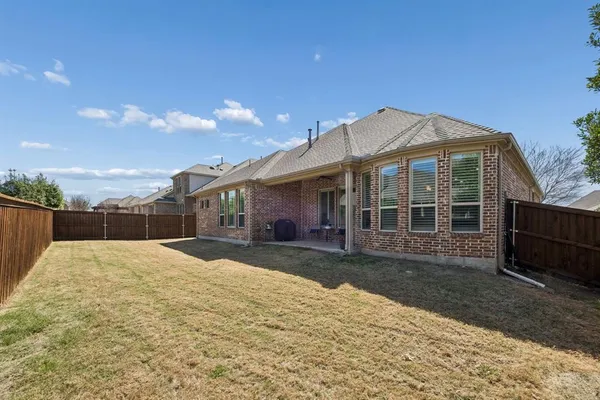 $775,000 | 948 Holt Lane, Allen, TX 75013